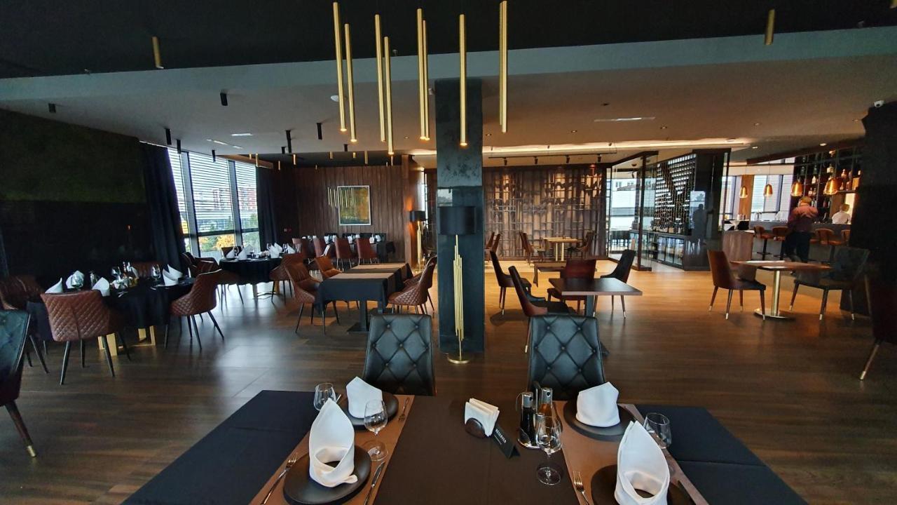 Premium Park Hotel พริเซรน ภายนอก รูปภาพ